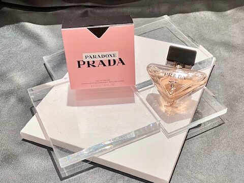 PARADOXE プラダ パラドックス 香水 ボトル写真