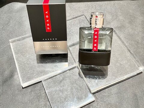 RUNA ROSSA CARBON プラダ ルナロッサカーボン 香水 ボトル写真