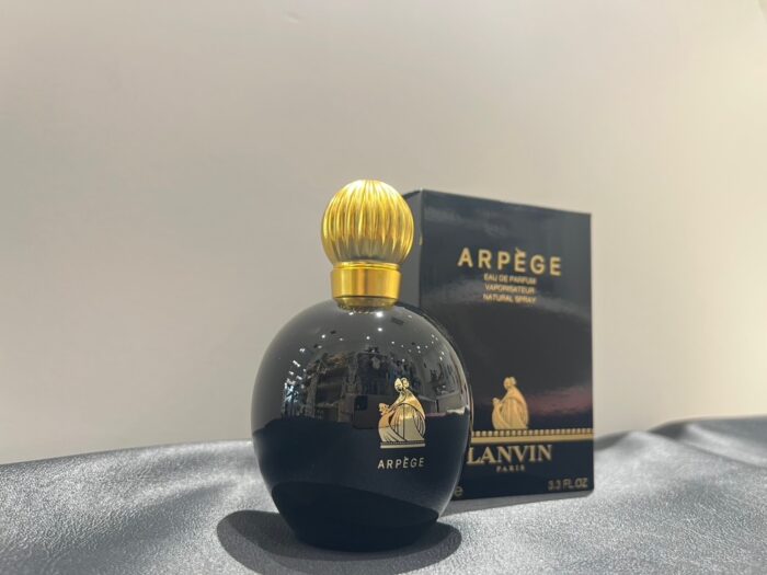 ARPEGE ランバン アルページュ 香水 ボトル写真